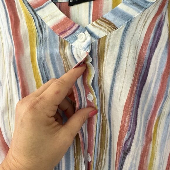 Black‎ Tape Lightweight 100% Viscose Striped Tie Bottom Top Size Small - Picture 2 of 10